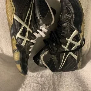 RARE ASICS Cael V2 Wrestling Shoes   Size 8.5 Asics | Shoes | Rare Asics Cael V2 Wrestling Shoes Size 85  main image 4